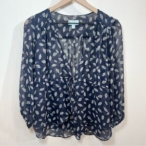Veronica M Leaf Printed Navy and White 3/4 Sleeve Tie Front Blouse Size Medium